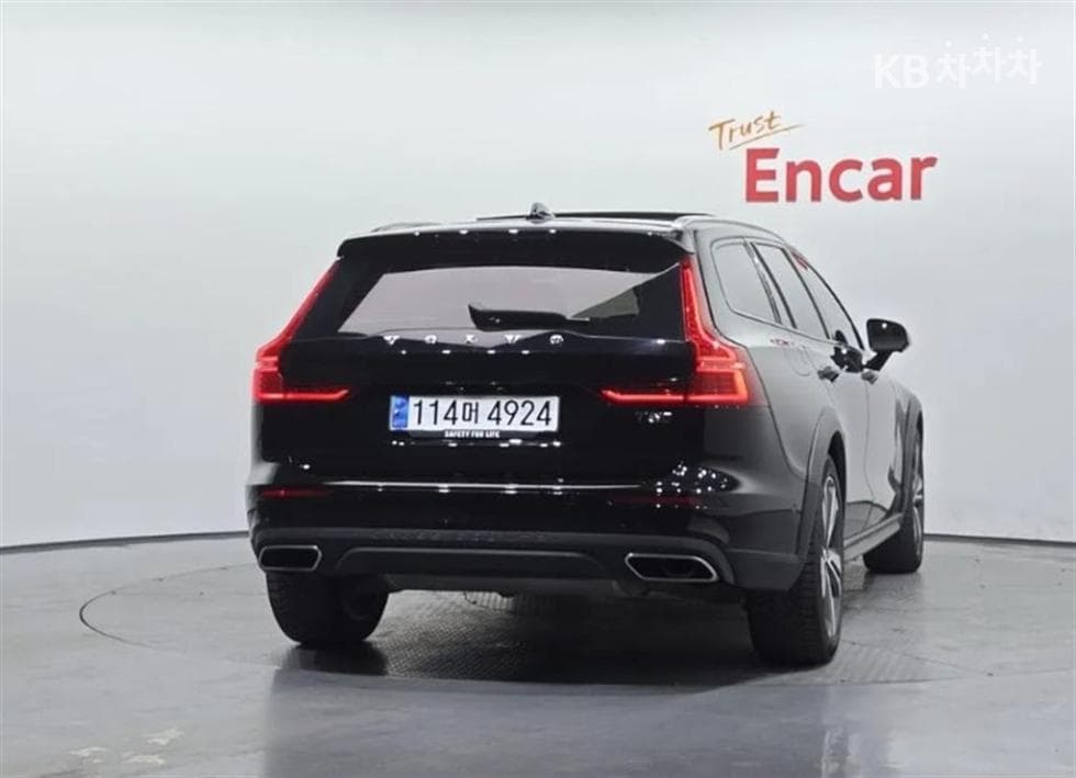 Volvo V60 CC(Second generation)T5 AWD Pro - 4