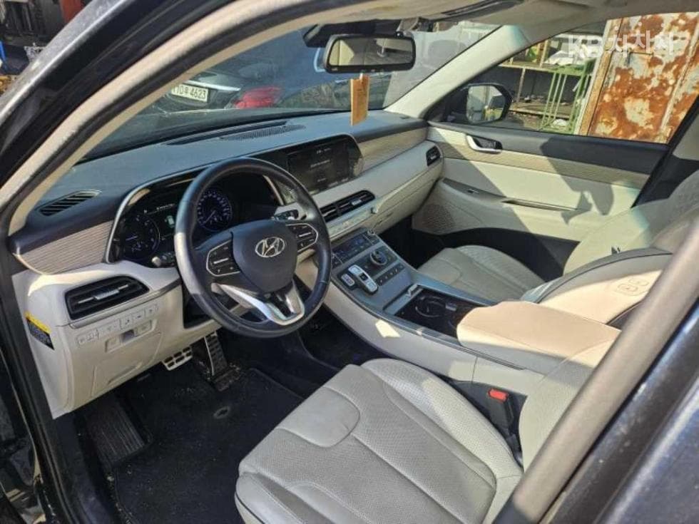 Hyundai Palisade3.8 Gasoline 7-seater (Limousine) Prestige - 4