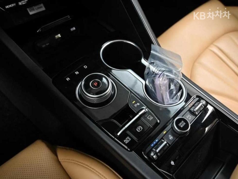 Kia The New (facelift) K5 Hybrid 3rd Gen2.0 HEV Signature - 9