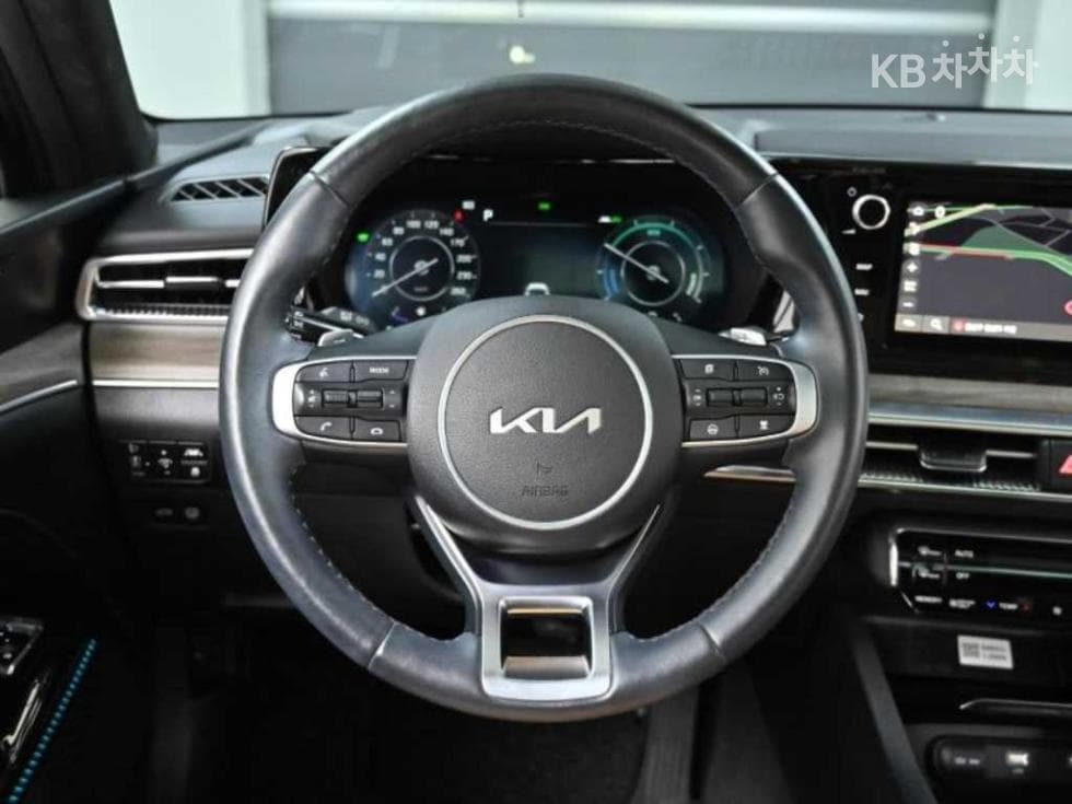 Kia The New (facelift) K5 Hybrid 3rd Gen2.0 HEV Signature - 13