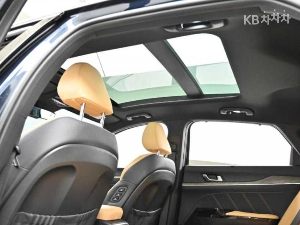 Kia The New (facelift) K5 Hybrid 3rd Gen2.0 HEV Signature - 19