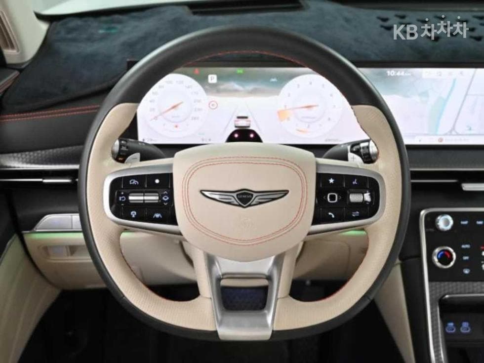 Genesis GV802.5 Turbo Gasoline AWD - 13