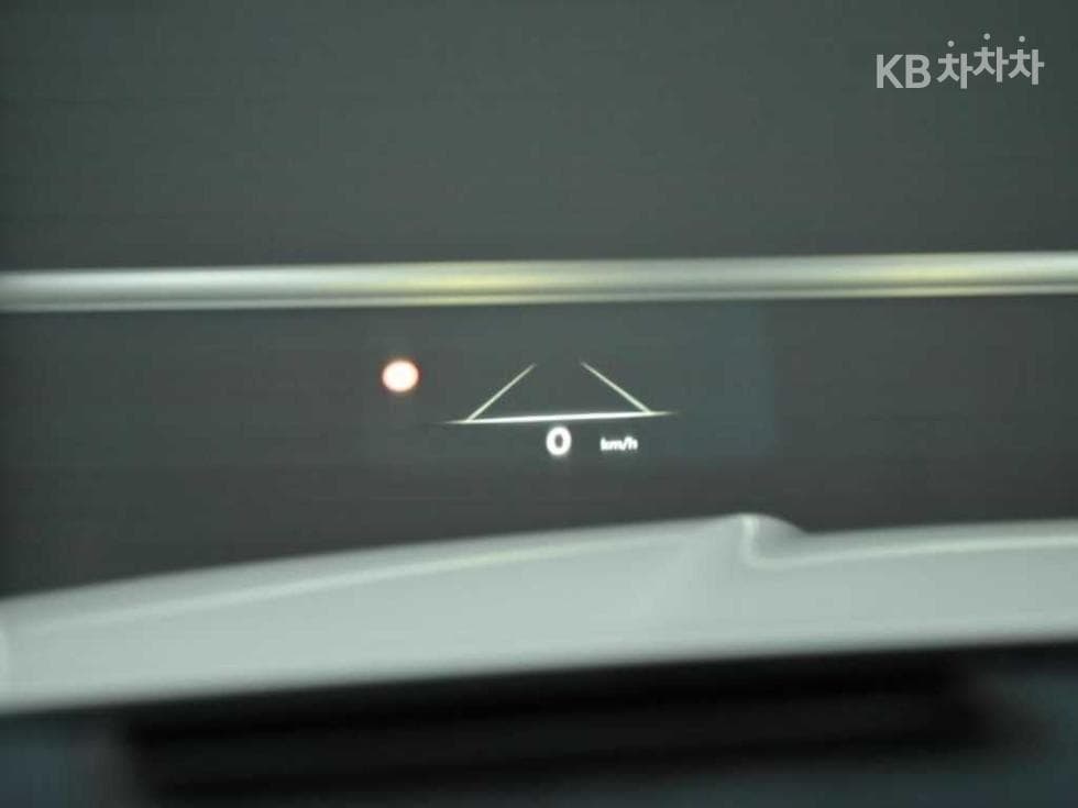 Genesis GV802.5 Turbo Gasoline AWD - 18