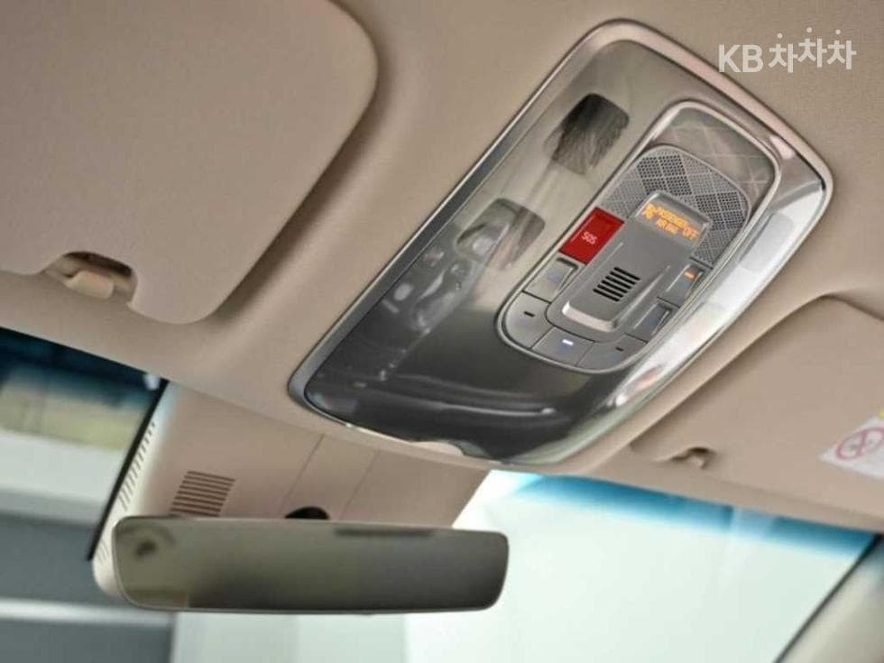 Genesis GV802.5 Turbo Gasoline AWD - 19