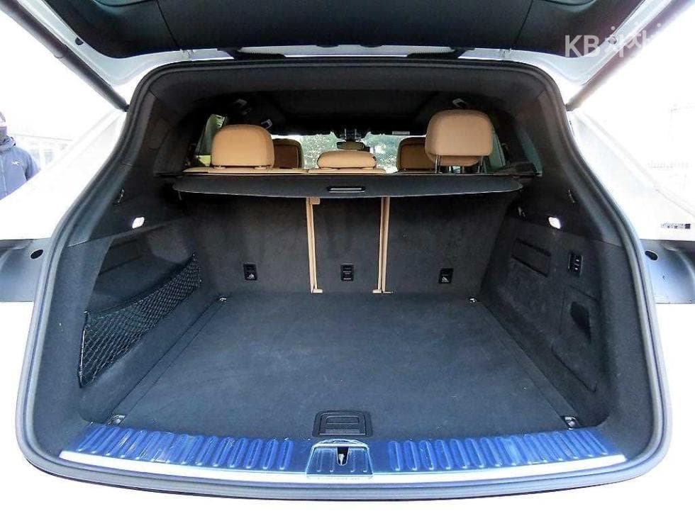 Porsche Cayenne(9Y0)3.0 Standard - 17