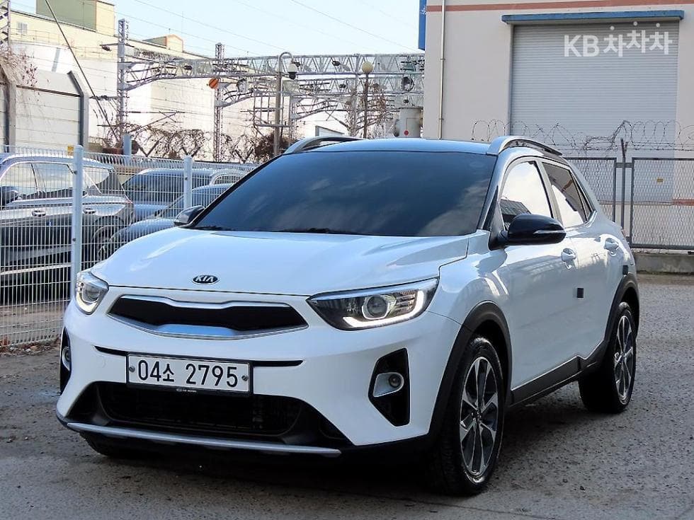Kia Stonic Diesel 1.6 VGT Trendy - Image 1