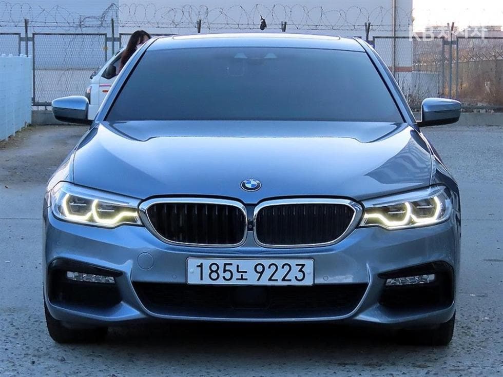 BMW 올New5 Series (G30)520d xDrive M Sport Package Plus