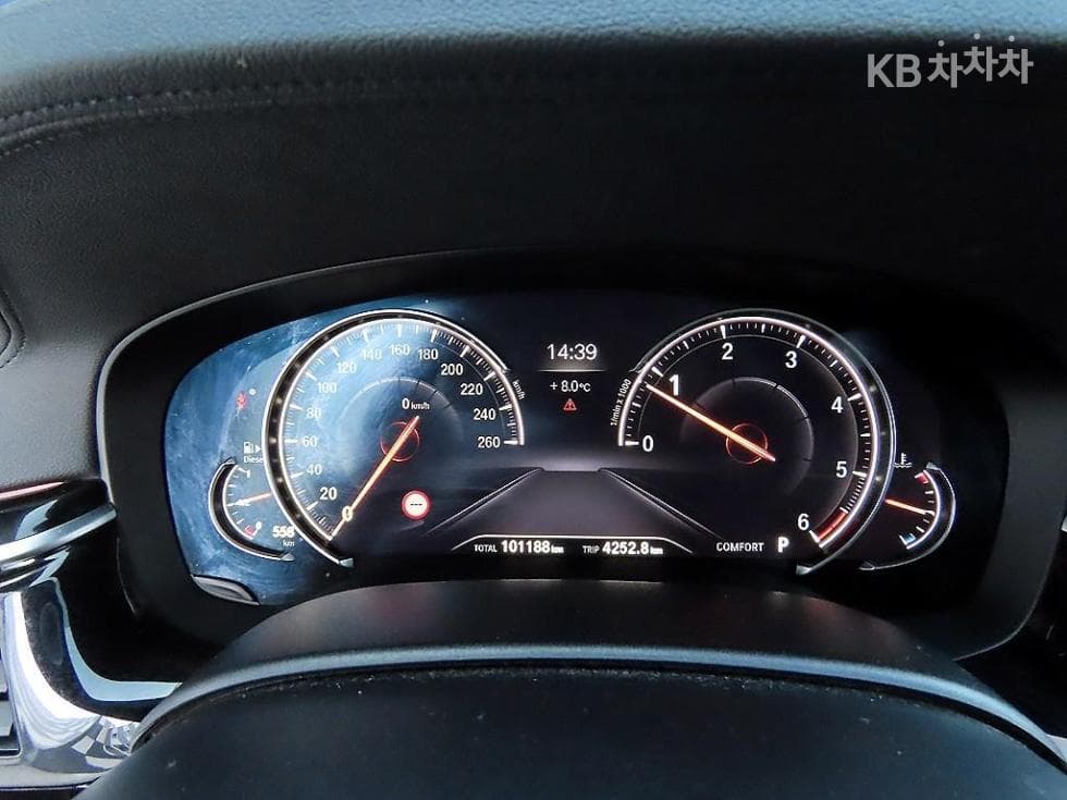 BMW 올New5 Series (G30)520d xDrive M Sport Package Plus - 9