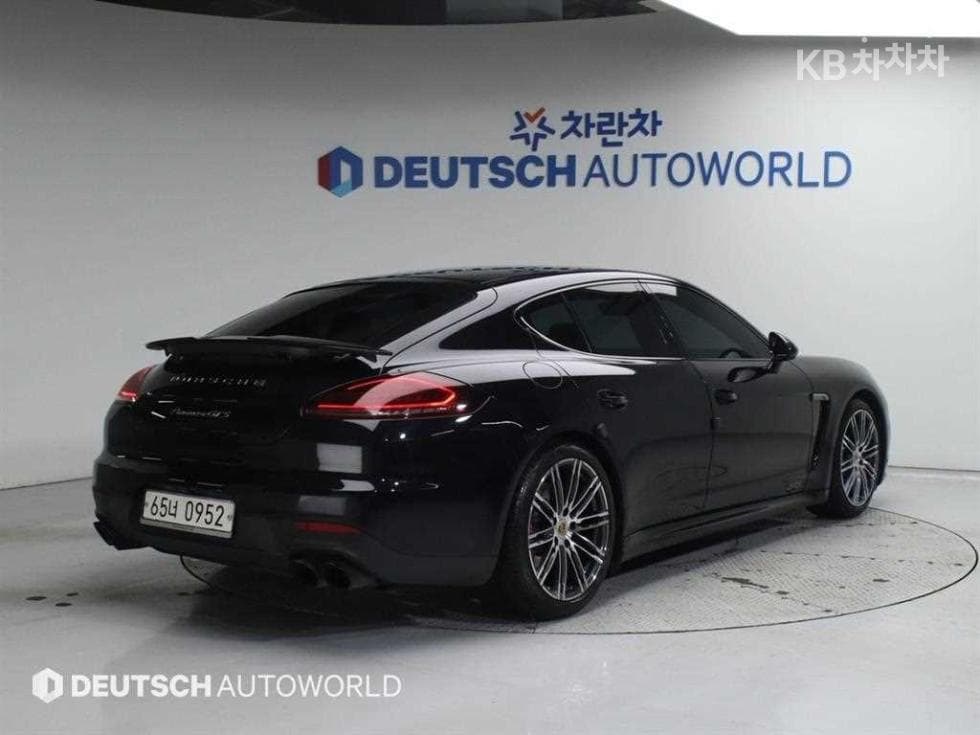 Porsche 파나메라4.8 GTS 970 - 2