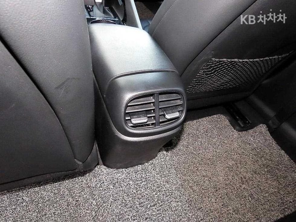 Hyundai All New Avante (Elantra)(CN7)1.6 Gasoline Modern - 18