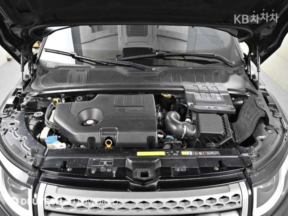 Land Rover Range Rover Evoque5-door 2.0 TD4 SE - 6