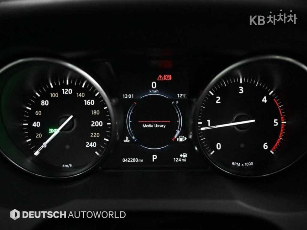 Land Rover Range Rover Evoque5-door 2.0 TD4 SE - 8