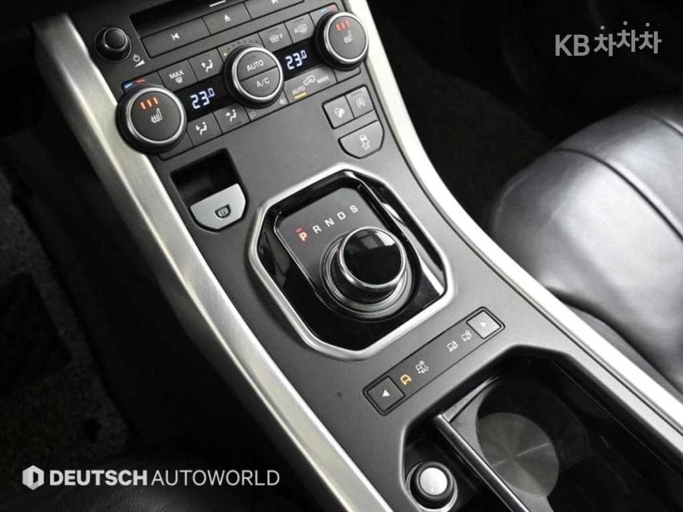 Land Rover Range Rover Evoque5-door 2.0 TD4 SE - 9