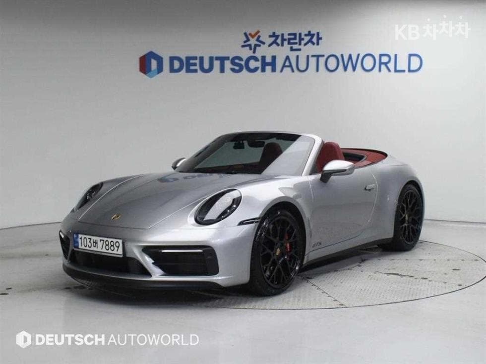 Porsche 911(992) Carrera 4 GTS - Image 1