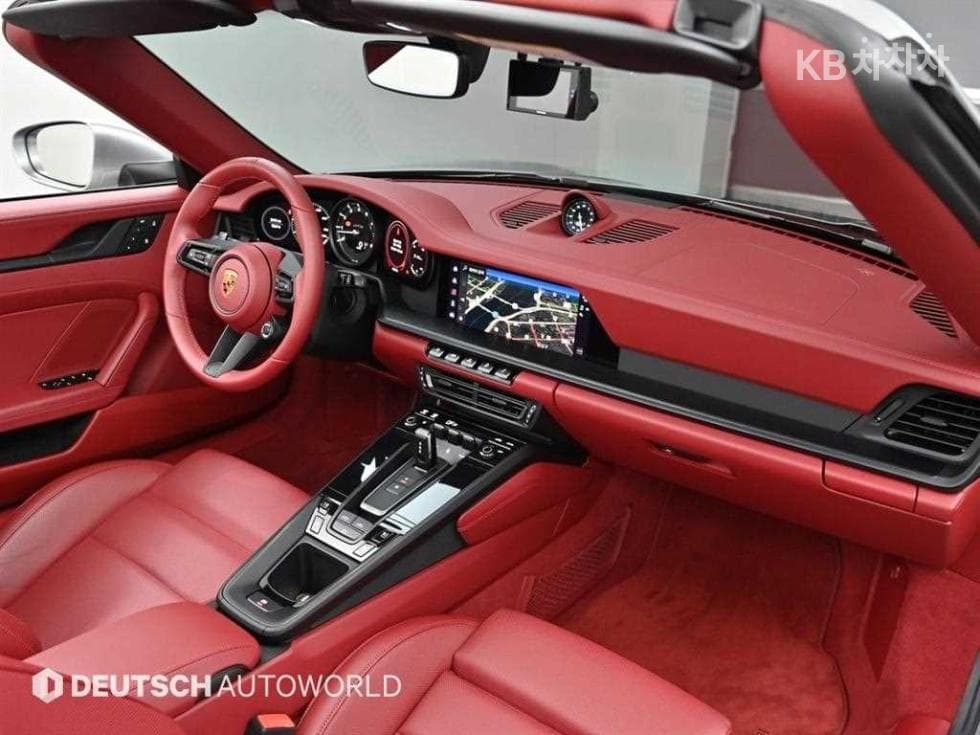 Porsche 911(992)Carrera 4 GTS - 7