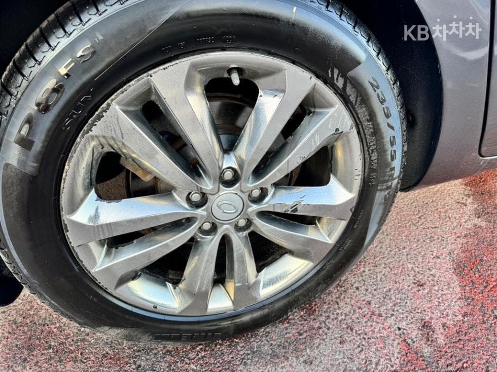 Kia All New Carnival9-seater 2.2 Diesel Noblesse - 20