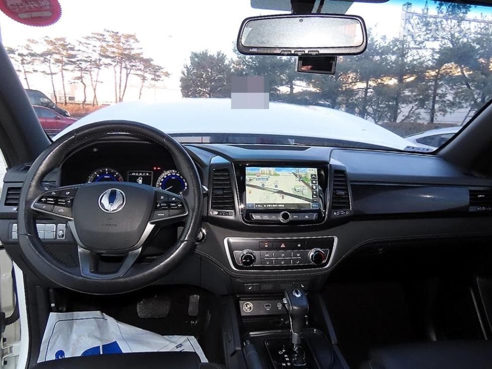 KG Mobility Rexton 스포츠2.2 2WD Prestige - 8