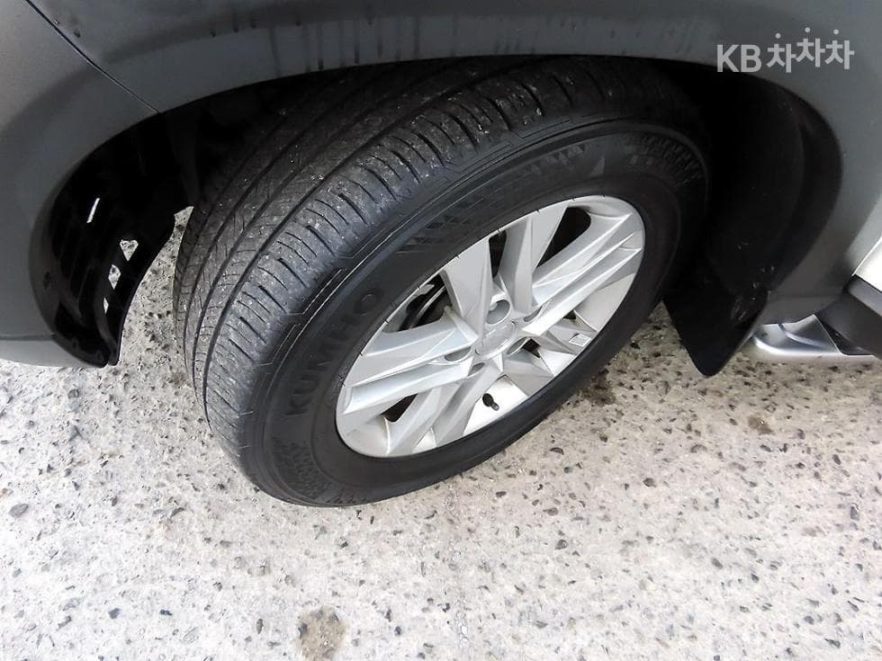 KG Mobility Rexton 스포츠2.2 2WD Prestige - 20