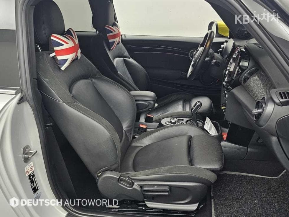 Mini Cooper SEElectric Standard - 10