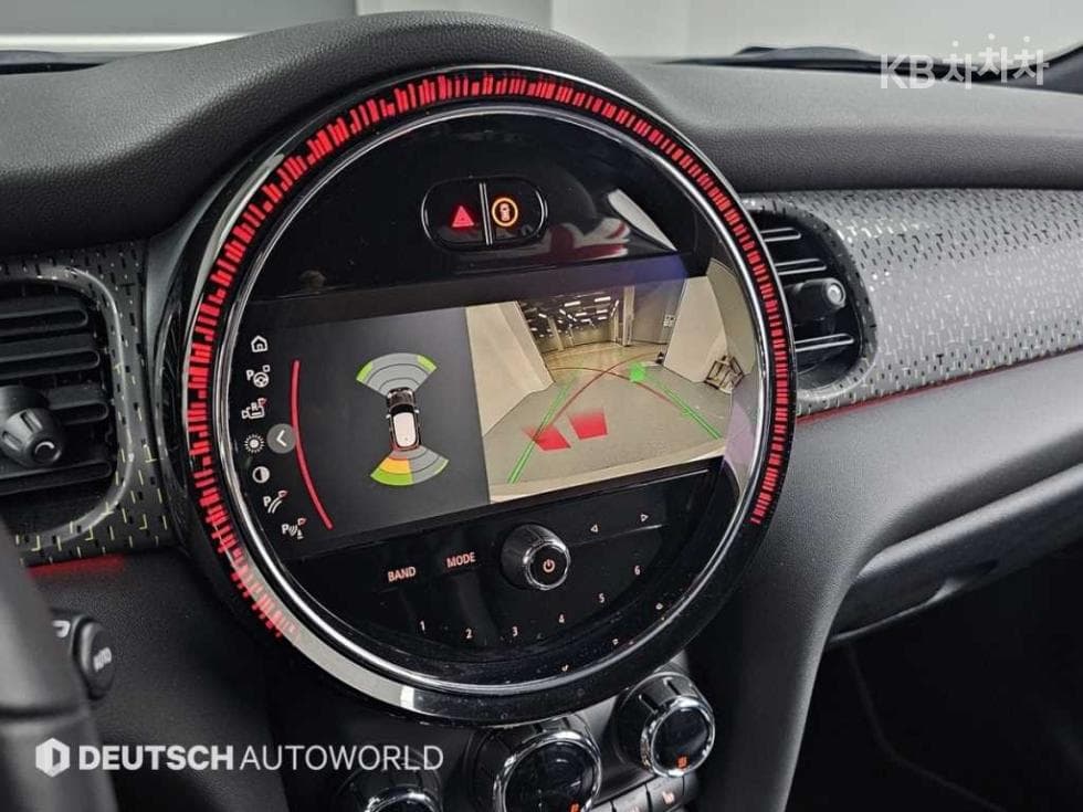 Mini Cooper SEElectric Standard - 15