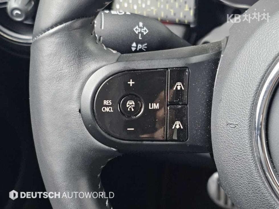 Mini Cooper SEElectric Standard - 16