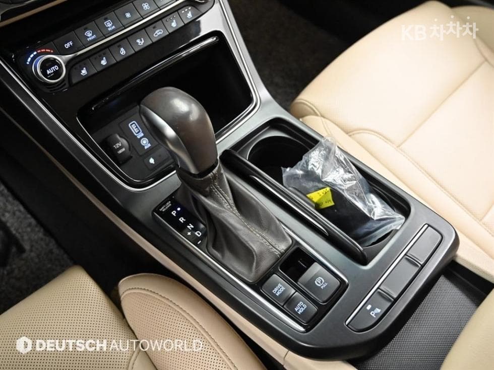 Hyundai Grandeur (Azera)IG3.0 Exclusive Standard - 9