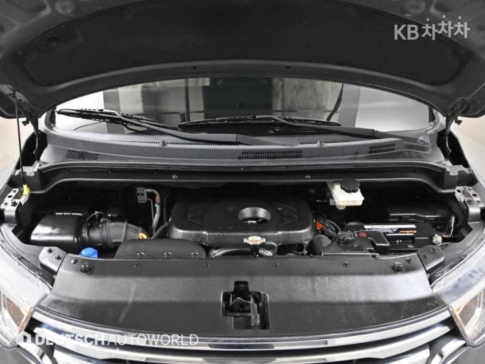 Hyundai The New (facelift) 그랜드 Star렉스어반 9-seater Exclusive - 6