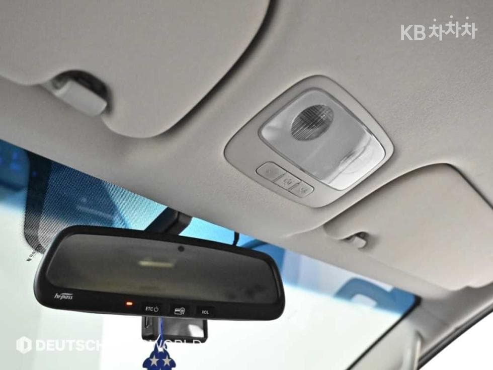 Hyundai The New (facelift) 그랜드 Star렉스어반 9-seater Exclusive - 19