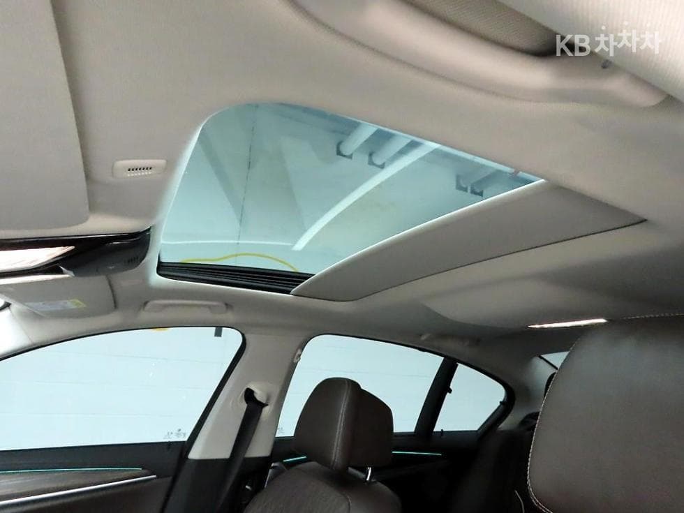 BMW 올Нов5 Серия (G30)530i Luxury - 16