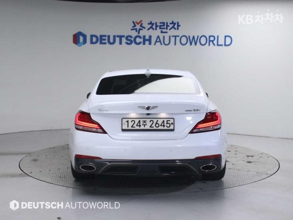 Genesis G70 SPORT3.3T SPORT AWD Supreme - 4