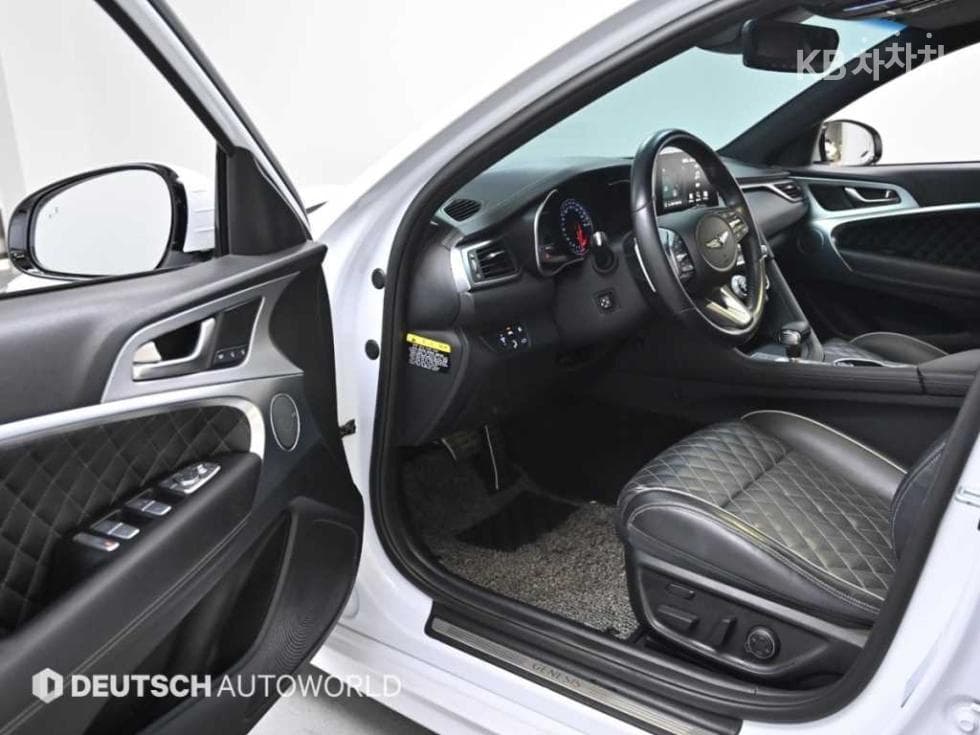 Genesis G70 SPORT3.3T SPORT AWD Supreme - 11