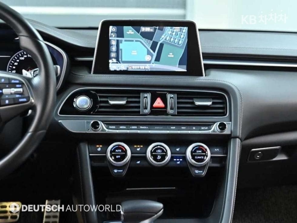 Genesis G70 SPORT3.3T SPORT AWD Supreme - 14