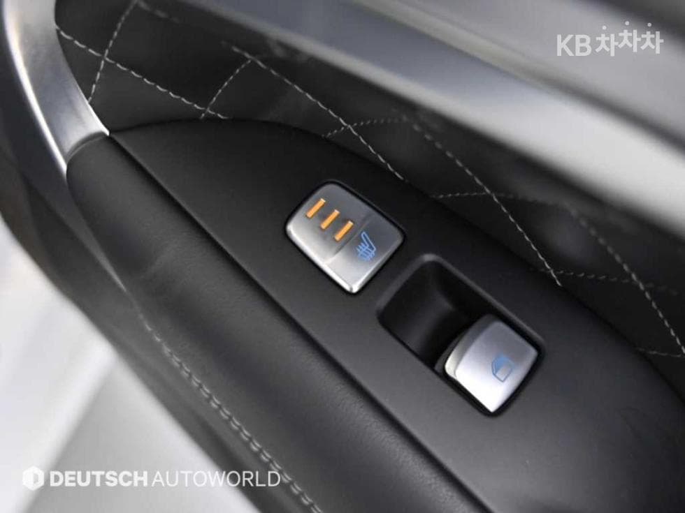 Genesis G70 SPORT3.3T SPORT AWD Supreme - 16