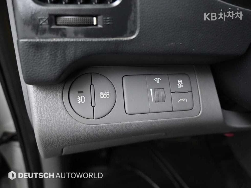 Hyundai The New (facelift) 그랜드 Star렉스웨건 12-seater Smart - 16