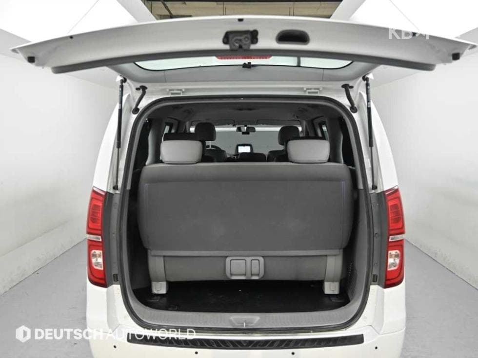 Hyundai The New (facelift) 그랜드 Star렉스웨건 12-seater Smart - 20