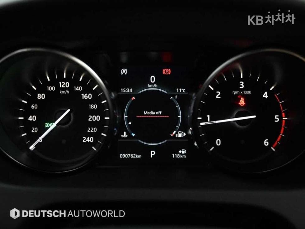 Land Rover 디스커버리 스포츠2.0 TD4 SE - 8