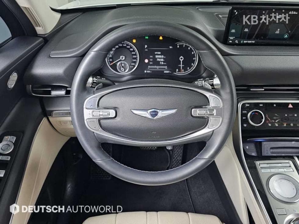 Genesis GV802.5 Turbo Gasoline 2WD - 13