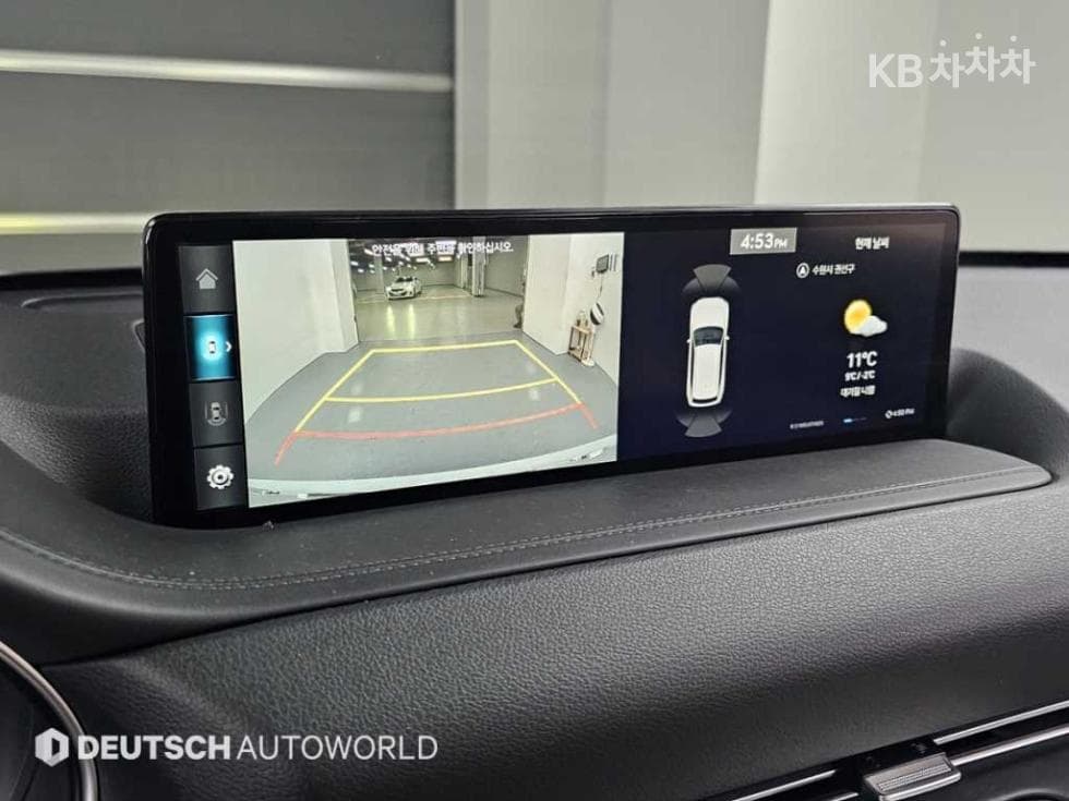 Genesis GV802.5 Turbo Gasoline 2WD - 15