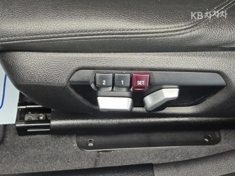 BMW New1시리즈118d 조이 F20 - 17