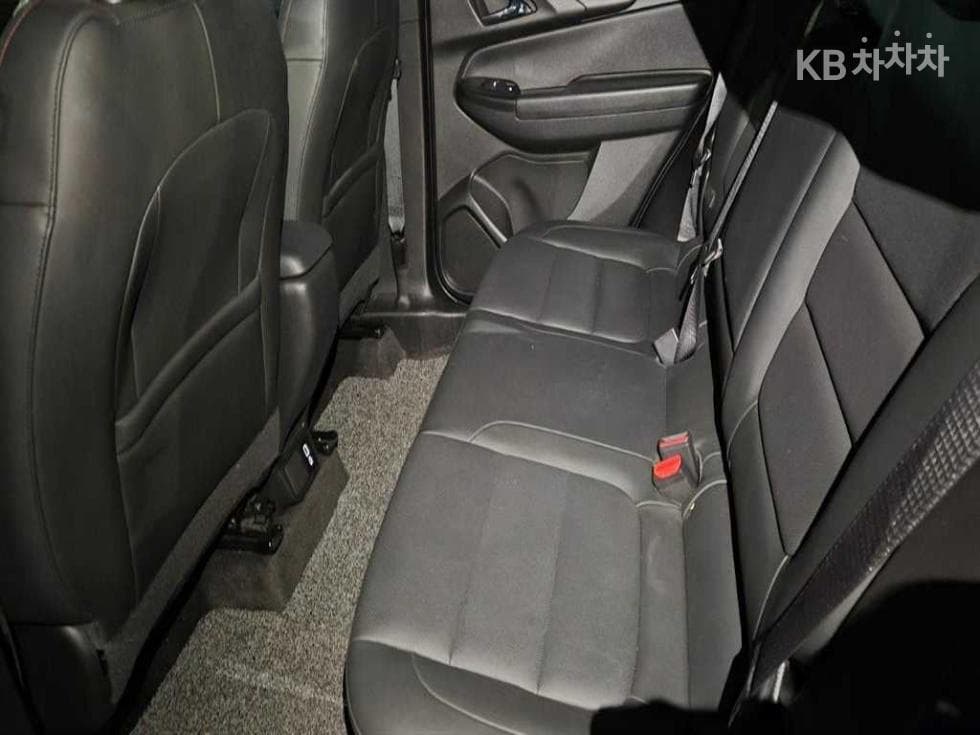 GM Korea Trailblazer1.35 Gasoline 2WD RS - 13