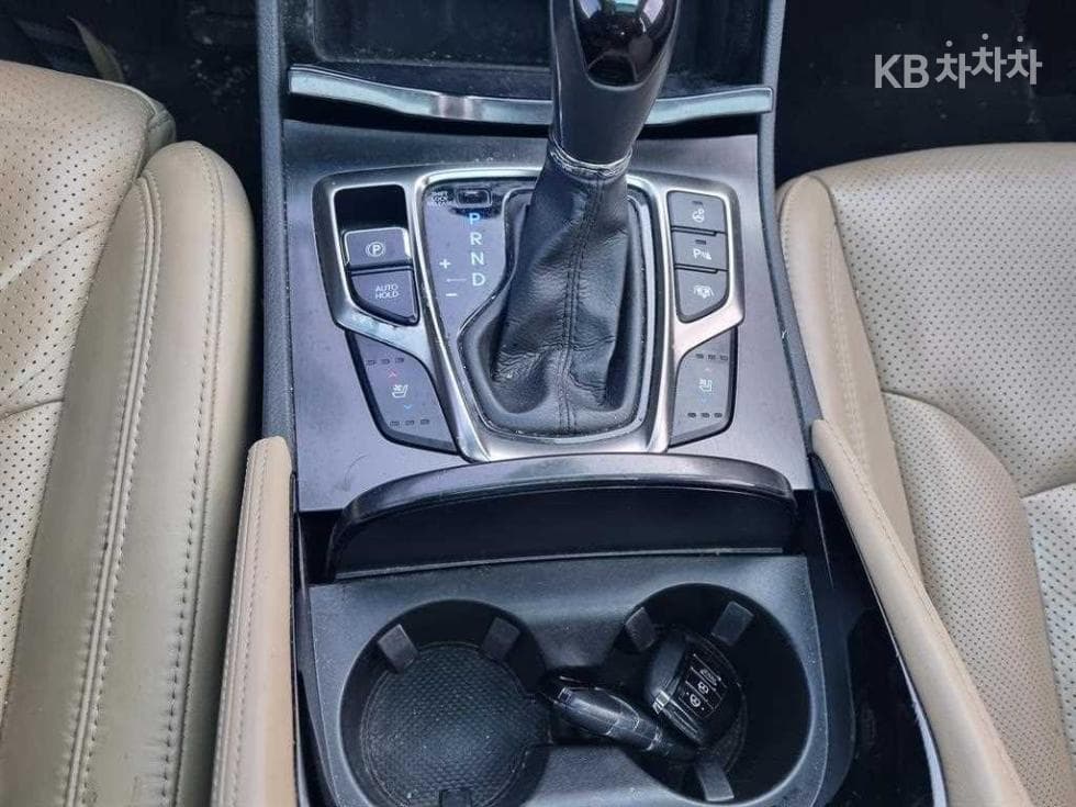 Hyundai Grandeur (Azera)HGLPG HG300 Premium - 6