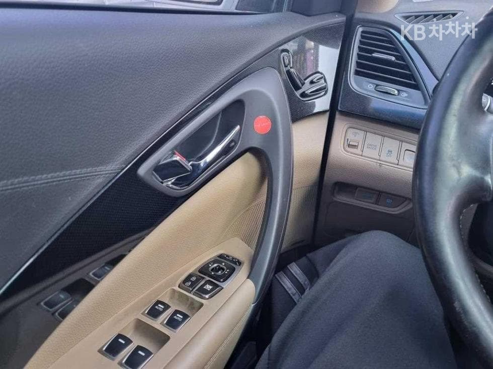 Hyundai Grandeur (Azera)HGLPG HG300 Premium - 10