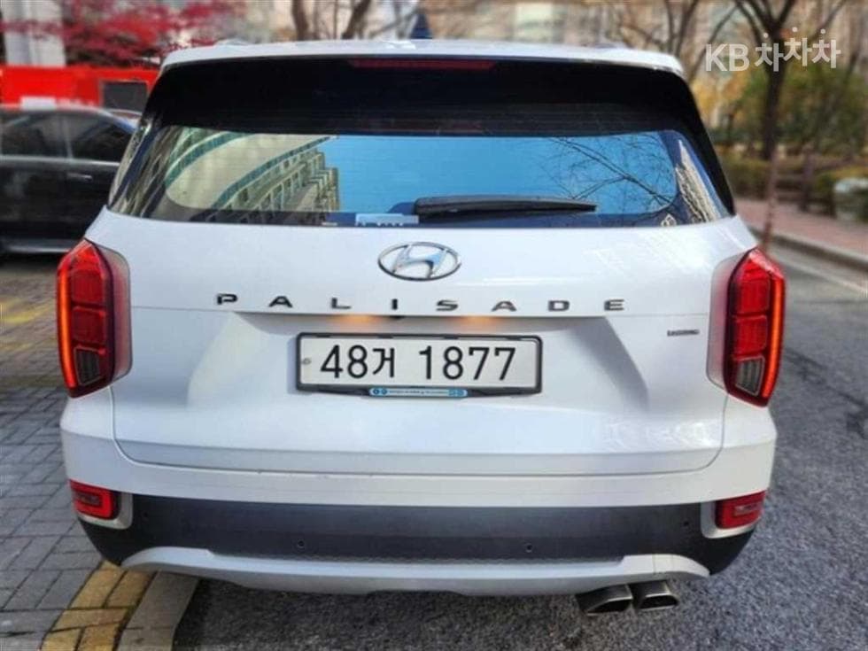 Hyundai Palisade3.8 Gasoline 7-seater (Limousine) AWD Prestige - 2