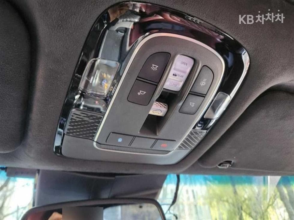 Hyundai Palisade3.8 Gasoline 7-seater (Limousine) AWD Prestige - 14