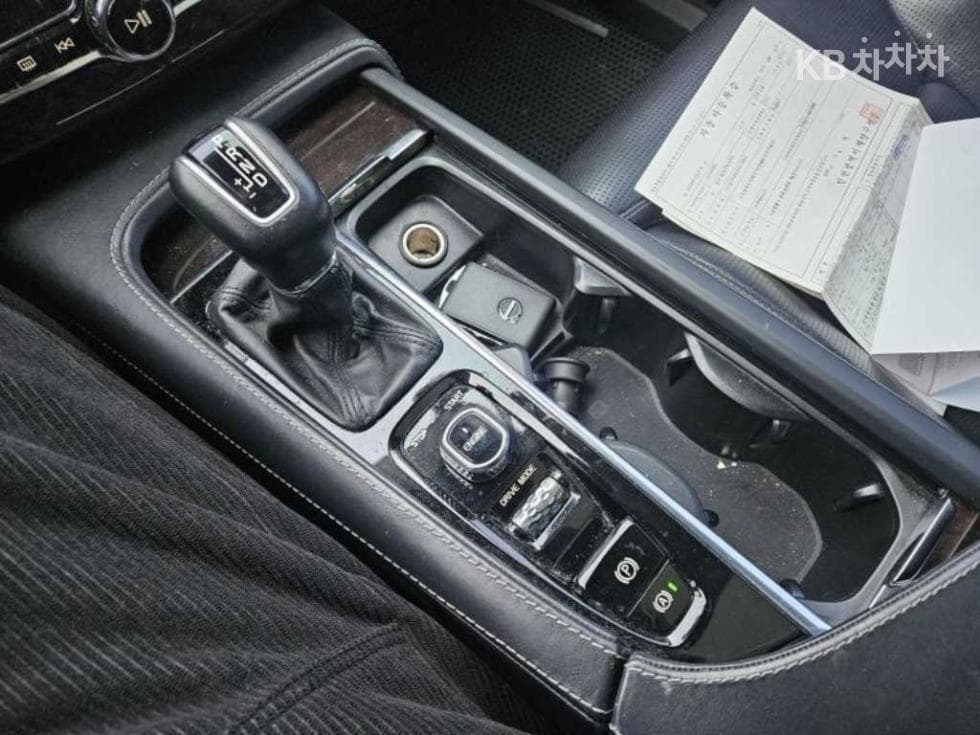 Volvo All New XC90T6 Inscription - 9