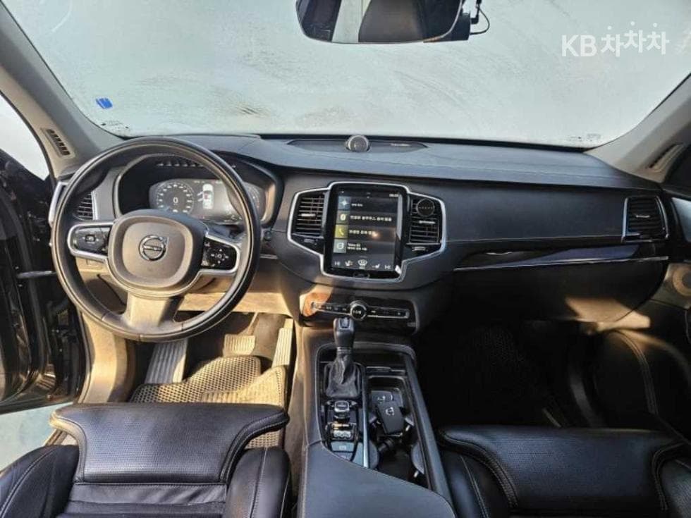 Volvo All New XC90T6 Inscription - 14