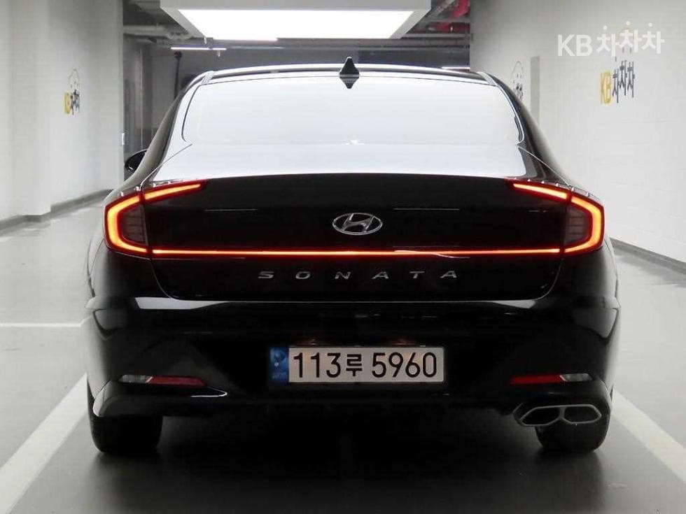 Hyundai Sonata (DN8)1.6 T Premium - 3