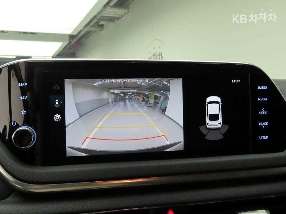 Hyundai Sonata (DN8)1.6 T Premium - 15