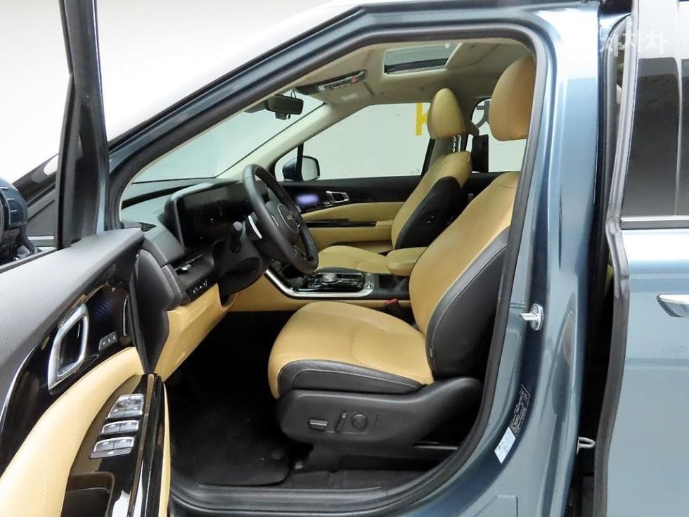 Киа Канивал 4-то поколениеG3.5 GDI 7-местен (Лимузин) Signature - 12