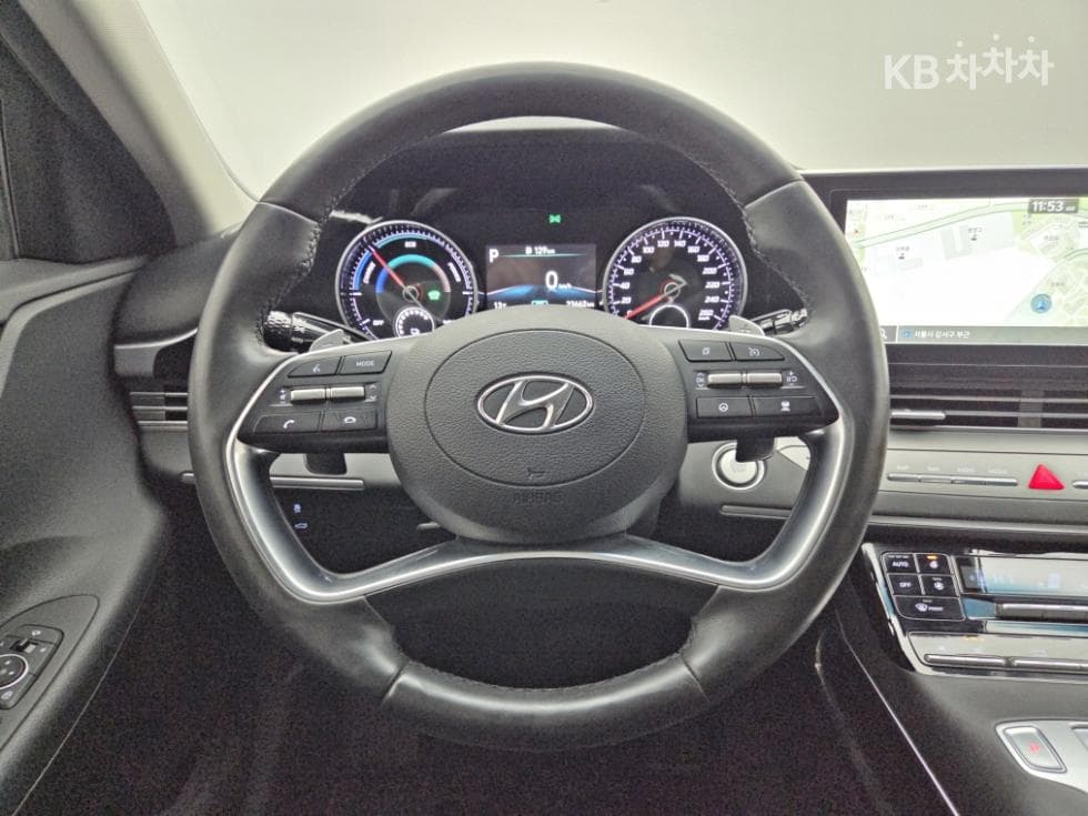 Hyundai The New (facelift) Grandeur (Azera) Hybrid2.4 Premium - 7